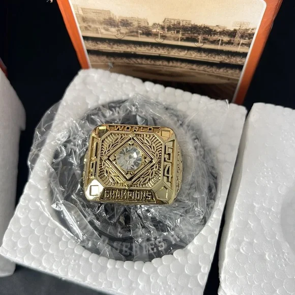 San Francisco Giants 1954 World Series replica ring lot of 2 - Picture 4 of 9